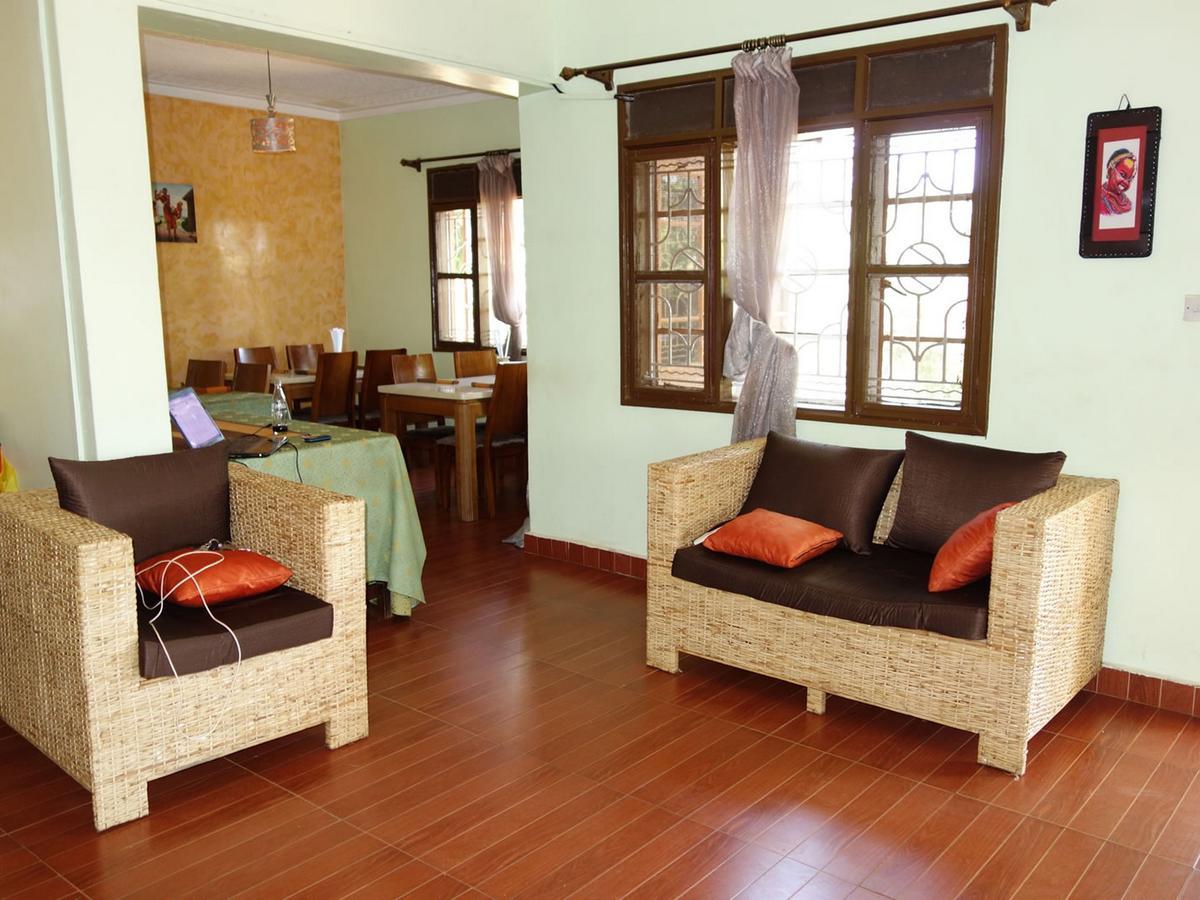 Bridgeway Guest House Jinja Exterior foto